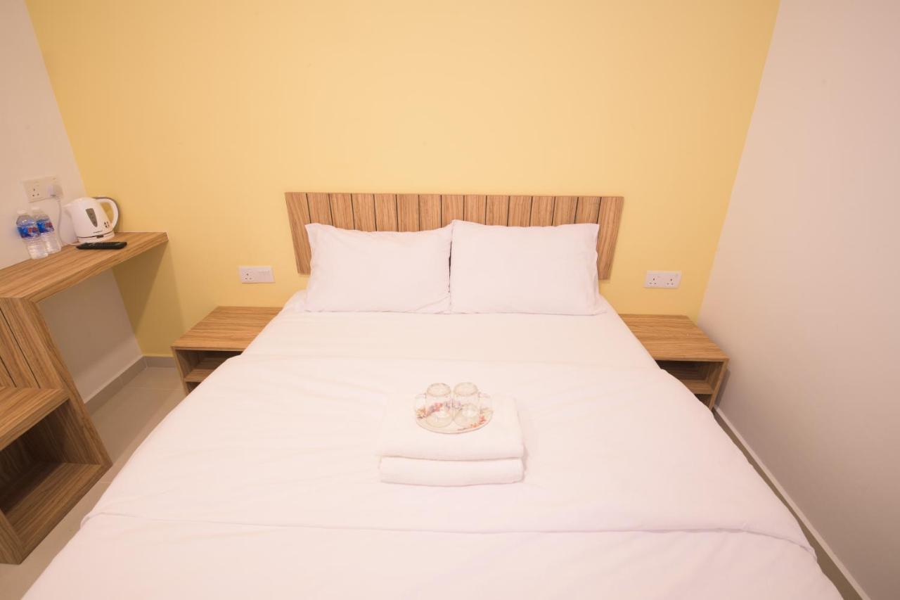 Ltl Guesthouse Джохор-Бару Екстер'єр фото